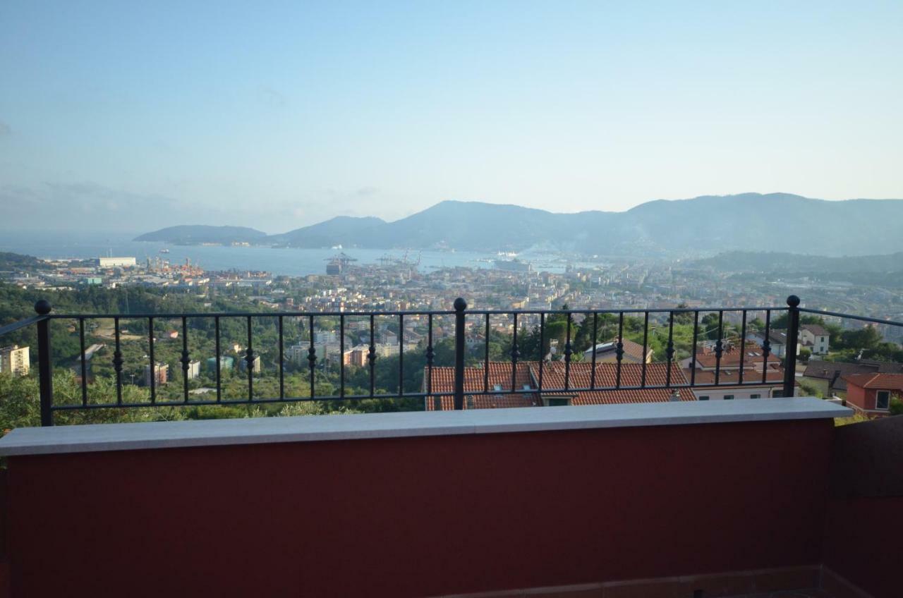 La Casa Con Vista Di Emma Leilighet Vezzano Ligure Eksteriør bilde
